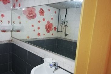 Sunway Lagoonview Condominium 