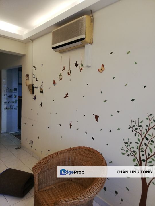 Ehsan Ria Condominium for sale, price is negotiable, Selangor, Petaling Jaya