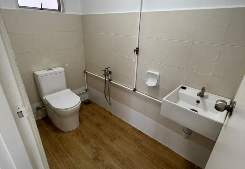 Azaria Apartment @ Bandar Paklands