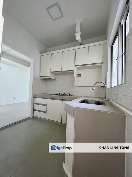 Newly Renovated Apt for sale at cost, Selangor, Klang