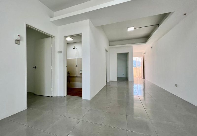 Azaria Apartment @ Bandar Paklands