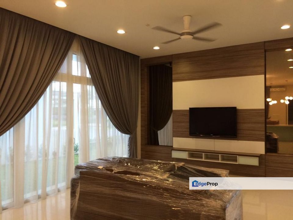 Beautiful bungalow for rent, 24/7 security and club house facilities , Selangor, Sunway Damansara