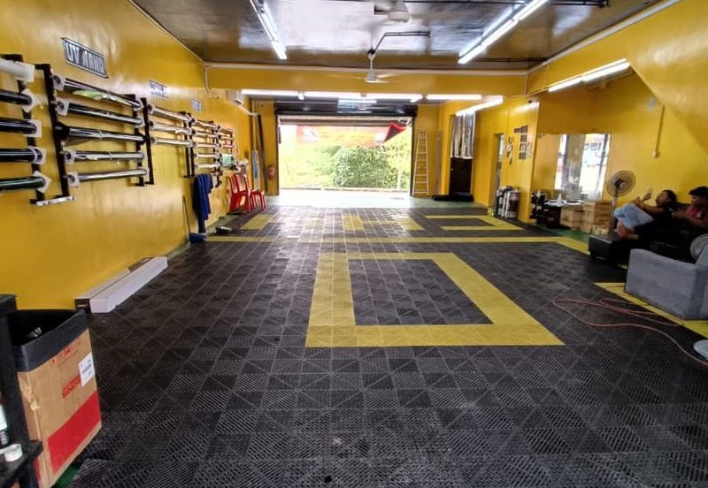 Lot Kedai 2 Tingkat Bandar Satelit Muadzam Shah