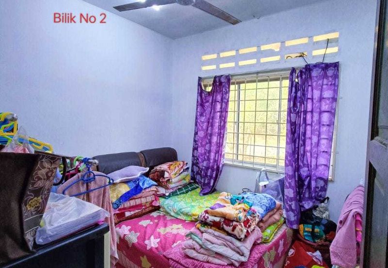 TAMAN IMPIANA ROMPIN