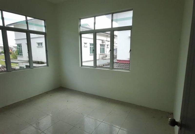 Seni D 2 Tingkat Taman Koperasi Perdana Kemaman