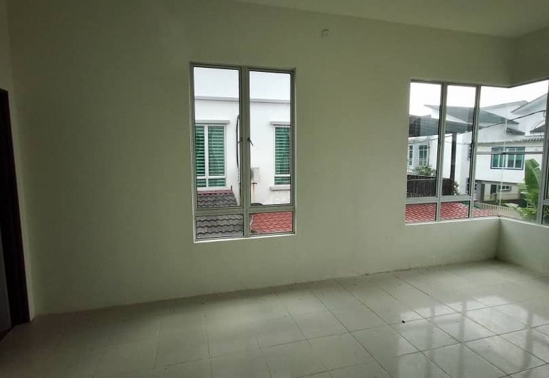 Seni D 2 Tingkat Taman Koperasi Perdana Kemaman