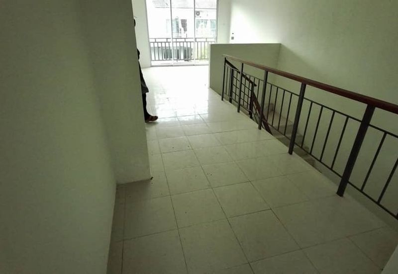 Seni D 2 Tingkat Taman Koperasi Perdana Kemaman