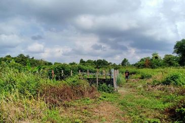 Lot Tanah Bangunan Kampung Pahang Kuantan