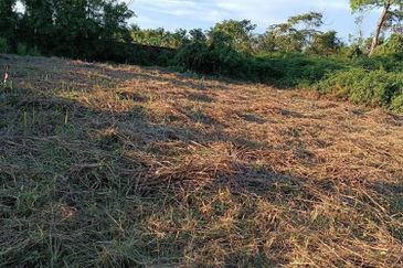 Lot Tanah Bangunan Kampung Pahang Kuantan