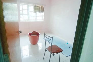 Semi D 1 Tingkat Taman Seri Lebak Temerloh (Untuk Dijual)