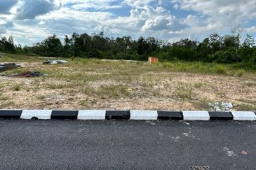 Lot Tanah Banglo Kampung Pandan Kuantan (Untuk Dijual)