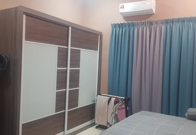 Semi D Corner Lot Taman Beserah Kuantan (Untuk Dijual)