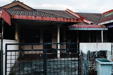 Teres 1 Tingkat Indera Mahkota 2 Kuantan (Untuk DIjual)