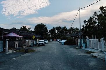 Teres 1 Tingkat Indera Mahkota 2 Kuantan (Untuk DIjual)