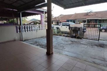 Teres 1 Tingkat Indera Mahkota 2 Kuantan (Untuk DIjual)