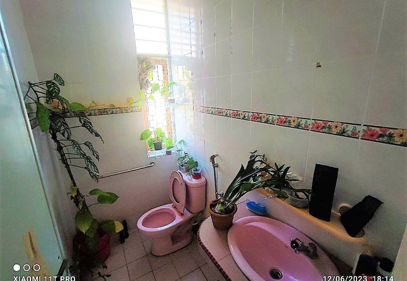 Banglo 2 Tingkat Tok Sira Kuantan (Untuk Dijual)