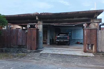Semi D Taman Indera Sempurna Kuantan (Untuk DIjual)