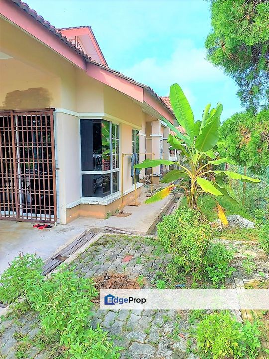 Semi D Taman Alor Ara Dahlia Pekan (Untuk DIjual), Pahang, Kuantan