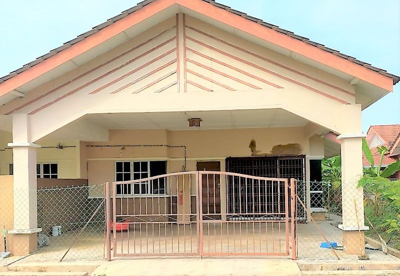 Semi D Taman Alor Ara Dahlia Pekan (Untuk DIjual)