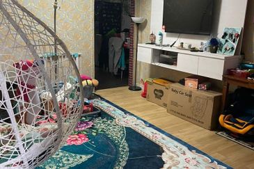 Teres 2 Tingkat Indera Mahkota 2 Kuantan (Untuk Dijual)