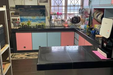 Teres 2 Tingkat Indera Mahkota 2 Kuantan (Untuk Dijual)