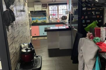 Teres 2 Tingkat Indera Mahkota 2 Kuantan (Untuk Dijual)