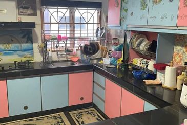 Teres 2 Tingkat Indera Mahkota 2 Kuantan (Untuk Dijual)