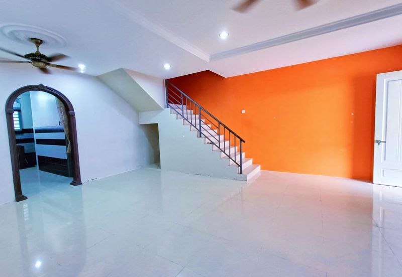 Teres 2 Tingkat Taman Angsana Height Jerantut (Untuk Dijual)