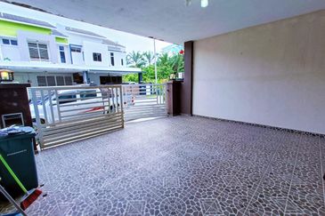 Teres 2 Tingkat Taman Angsana Height Jerantut (Untuk Dijual)