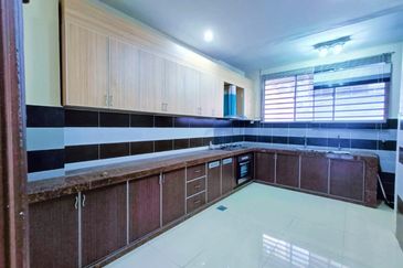 Teres 2 Tingkat Taman Angsana Height Jerantut (Untuk Dijual)