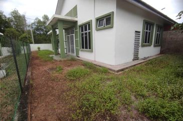Semi D Taman Kempadang Perdana Kuantan (Untuk Dijual)