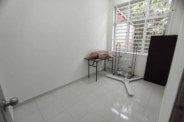 Semi D Taman Kempadang Perdana Kuantan (Untuk Dijual)