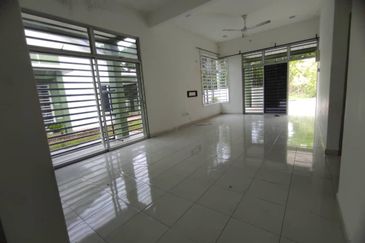 Semi D Taman Kempadang Perdana Kuantan (Untuk Dijual)