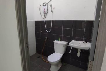 Semi D Taman Kempadang Perdana Kuantan (Untuk Dijual)
