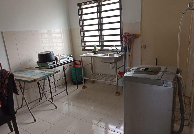 Teres 1 Tingkat Taman Gambang Damai Kuantan (Untuk Dijual)