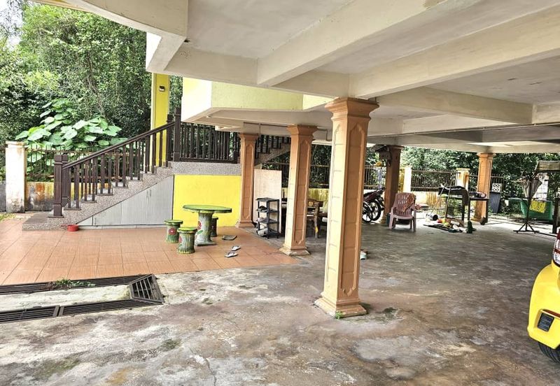 Semi D Bertiang Meraga Beris Kemaman (Untuk dijual)