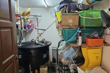 Semi D Bertiang Meraga Beris Kemaman (Untuk dijual)