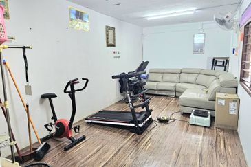 Semi D Bertiang Meraga Beris Kemaman (Untuk dijual)