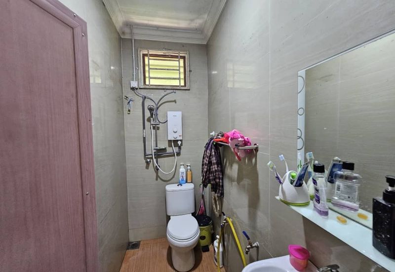 Semi D Bertiang Meraga Beris Kemaman (Untuk dijual)