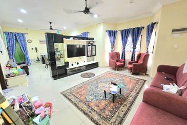 Semi D Bertiang Meraga Beris Kemaman (Untuk dijual)