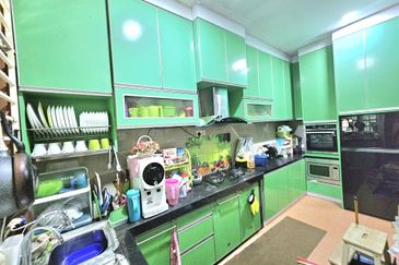 Semi D Bertiang Meraga Beris Kemaman (Untuk dijual)