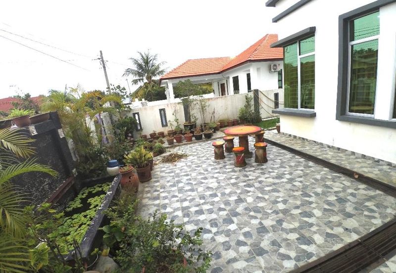 Banglo 2 Tingkat Binjai Kemaman (Untuk Dijual)