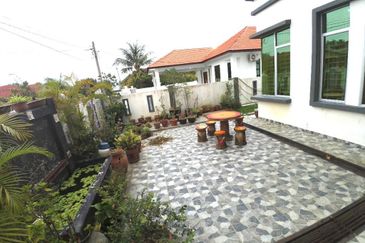 Banglo 2 Tingkat Binjai Kemaman (Untuk Dijual)