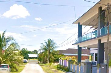 Banglo 2 Tingkat Binjai Kemaman (Untuk Dijual)