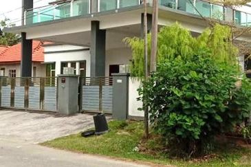Banglo 2 Tingkat Binjai Kemaman (Untuk Dijual)