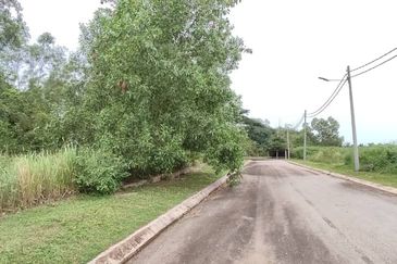 Lot Tanah Banglo Damansara Kuantan (Untuk Dijual)