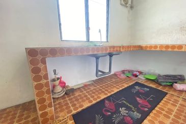 Teres 1 Tingkat  Taman Sri Layang Mentakab (Untuk Dijual)