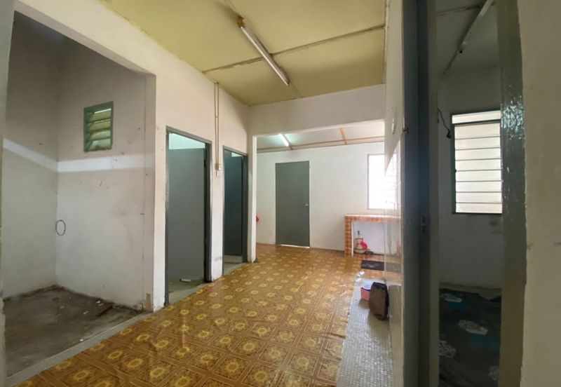 Teres 1 Tingkat  Taman Sri Layang Mentakab (Untuk Dijual)