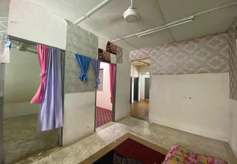 Teres 1 Tingkat  Taman Sri Layang Mentakab (Untuk Dijual)