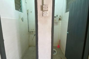 Teres 1 Tingkat  Taman Sri Layang Mentakab (Untuk Dijual)